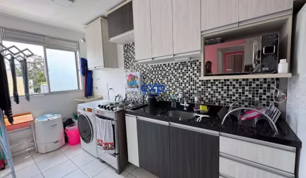 Apartamento com 2 quartos à venda na Rua das Nações Unidas, 871, Cidade Jardim, São José dos Pinhais por R$ 234.900