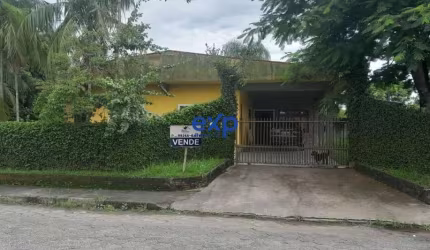 Casa com 4 quartos à venda na Manoel Henrique Borges, 286, Costeira, Balneário Barra do Sul por R$ 650.000