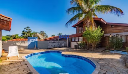 Casa com 3 quartos à venda na Vitorio Paulo Gallo, 319, Vila Gallo, Vinhedo por R$ 750.000