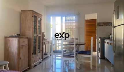 Casa com 3 quartos à venda na Rua Huberto Rohden, 934, Campeche, Florianópolis por R$ 765.000
