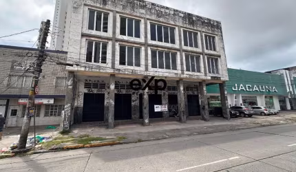 Prédio para alugar na Norte Miguel Arraes de Alencar, 2594, Encruzilhada, Recife por R$ 40.000