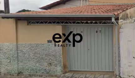 Casa com 2 quartos à venda na Potiguaras, 97, Vila Hepacare, Lorena por R$ 243.000