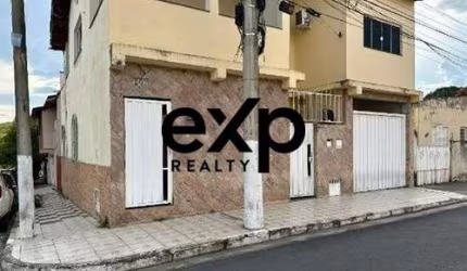 Casa com 2 quartos para alugar na Bertolino Cypriano Pinto, 813, Vila Expedicionários Cruzeirenses, Cruzeiro por R$ 1.150