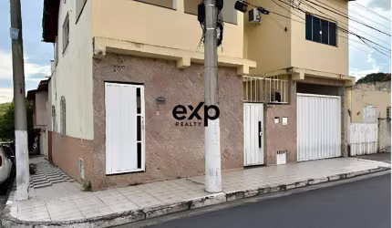 Casa com 6 quartos à venda na Bertolino Cypriano Pinto, 813, Vila Expedicionários Cruzeirenses, Cruzeiro por R$ 750.000