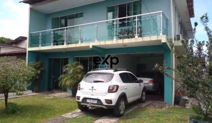 Casa com 4 quartos à venda na Raymundo Sá Barreto, 82, Jardim Savóia, Ilhéus por R$ 800.000