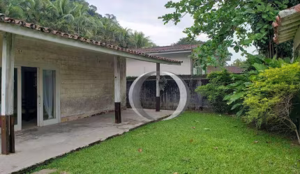 Casa com 3 dormitórios à venda, 150 m² por R$ 750.000,00 - Guaiuba - Guarujá/SP