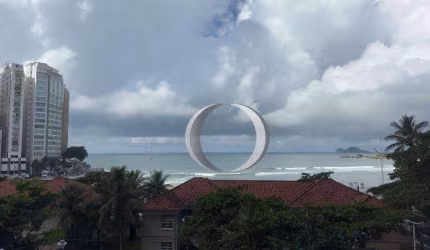 Apartamento com 3 dormitórios à venda, 140 m² por R$ 670.000,00 - Pitangueiras - Guarujá/SP
