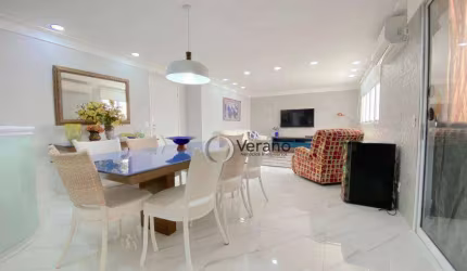 Cobertura com ampla área gourmet e piscina, vista para a mata