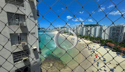 Apartamento a venda na Pitangueiras, frente mar, 3 suítes, totalmente reformado