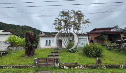 Casa com 3 dormitórios à venda, 300 m² por R$ 900.000 - Granville - Guarujá/SP