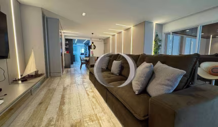 Apartamento totalmente reformado e decorado, com lazer estilo clube e 4 vagas de garagem