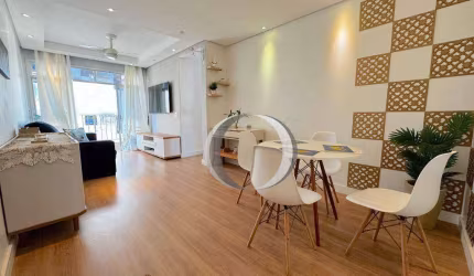 Apartamento a venda na Enseada com 2 quartos, 2 banheiros, totalmente reformado
