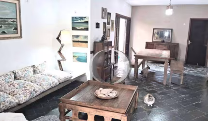 Casa com 3 dormitórios à venda, 184 m² por R$ 880.000,00 - Pernambuco II - Guarujá/SP