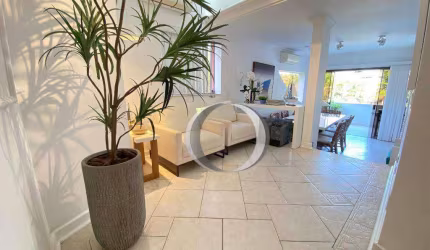 Apartamento com 3 dormitórios à venda, 110 m² por R$ 710.000,00 - Enseada - Guarujá/SP