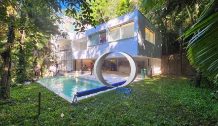 Casa com 6 dormitórios à venda, 350 m² por R$ 18.000.000,00 - Praia de São Pedro - Guarujá/SP