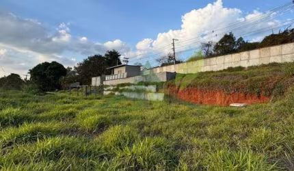 Área Industrial de 1.500 m² Próxima à Fernão Dias, em Atibaia