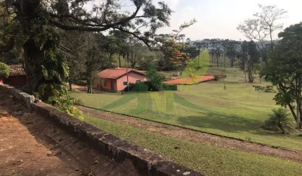 Fazenda Magnífica em Piracaia: Um Refúgio de Luxo em Meio à Natureza