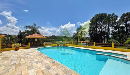 Chácara Rústica à Venda com Vista para a Represa – Ideal para Lazer