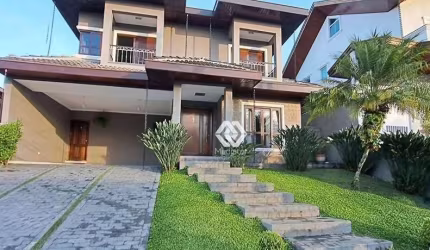 Sobrado com 3 dormitórios à venda, 207 m² por R$ 1.750.000,00 - Portal da Serra - São José dos Campos/SP