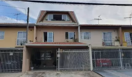 Casa com 4 quartos, 142m², à venda em Curitiba, Alto Boqueirão