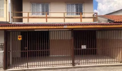 Casa com 2 quartos, 100m², à venda em Curitiba, Cidade Industrial