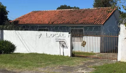Casa à venda em Curitiba, Guabirotuba, com 3 quartos, 70m²