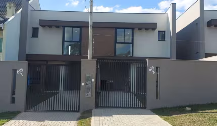 Sobrado à venda em Curitiba, Atuba, com 3 quartos, 112m²