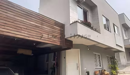 Sobrado à Venda no Bairro Alto – Localização Privilegiada, Segurança e Conforto