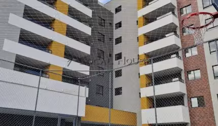 Cobertura no edifício Atrio , Água Verde