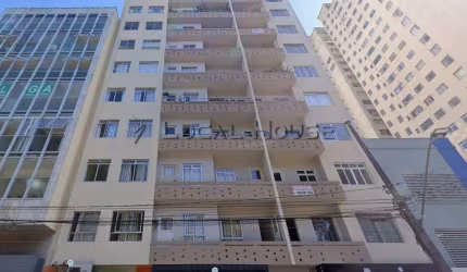 Apartamento à venda em Curitiba, Centro, com 2 quartos
