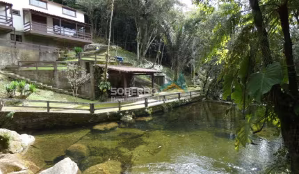 Sítio com Cachoeira e Piscina Natural, 6 suítes, Albuquerque, Teresópolis, RJ