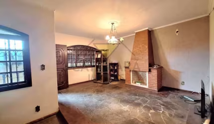 Casa com 4 quartos para alugar na Vila Lavínia, Mogi das Cruzes , 379 m2 por R$ 7.000