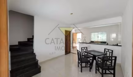 Casa em condomínio fechado com 3 quartos à venda no Parque Santana, Mogi das Cruzes , 94 m2 por R$ 530.000