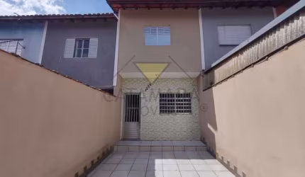 Casa com 2 quartos à venda na Vila Caputera, Mogi das Cruzes , 60 m2 por R$ 290.000