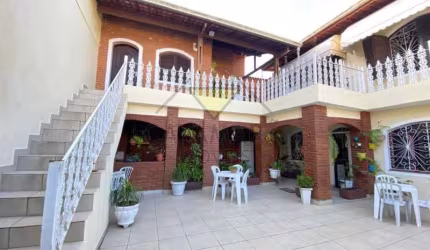 Casa com 3 quartos para alugar no Centro, Poá , 285 m2 por R$ 15.000