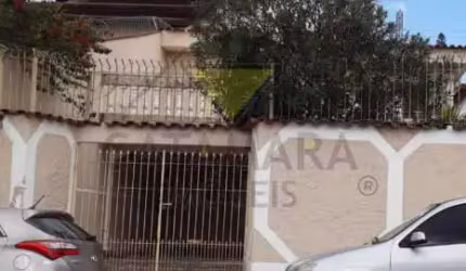 Casa com 3 quartos à venda na Vila Brás Cubas, Mogi das Cruzes , 249 m2 por R$ 680.000