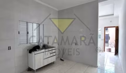 Casa com 2 quartos para alugar no Jardim Cambuci, Mogi das Cruzes , 65 m2 por R$ 2.500