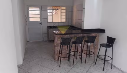 Casa em condomínio fechado com 2 quartos à venda na Vila Pomar, Mogi das Cruzes , 48 m2 por R$ 210.000