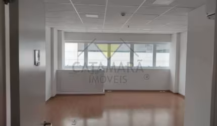 Sala comercial com 1 sala à venda no Jardim Armênia, Mogi das Cruzes , 38 m2 por R$ 490.000