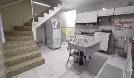 Casa com 3 quartos à venda na Vila Nova Aparecida, Mogi das Cruzes , 248 m2 por R$ 550.000
