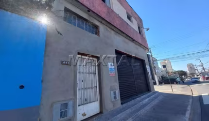 Salão comercial para locação de 280m² na Vila Mazzei, de esquina e todo reformada.