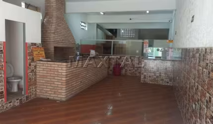 Excelente Loja com 95m², toda em piso frio, 1 cozinha, 2 banheiros. Próximo ao TRIMAIS LAUZANE