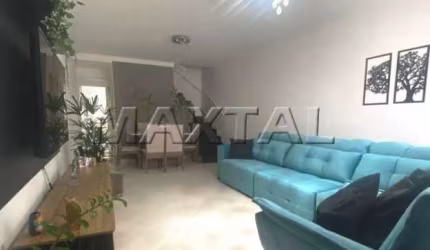 Sobrado à venda na Vila Aurora de 135 m². Com 3 dormitórios, 2 suítes, 2 vagas de garagem.