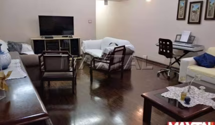 Apartamento duplex à venda em Santana na Rua Aluísio Azevedo, com 4 dormitórios e 3 vagas.