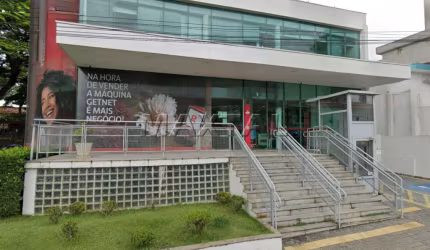 Prédio Comercial com  2 pavimentos e 8 banheiros para Alugar, Alto da Lapa, de 903 m².
