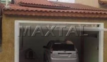 Casa com 80m², 2 dormitórios, 1 suíte, 2 banheiros, 2 vagas na Vila Guilherme.