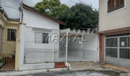 Casa Térrea com 80m², 2 dormitórios, 1 banheiro, 1 vaga coberta  na Vila Mazzei.