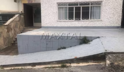 Casa a venda, de Condomínio, 4 quartos, 1 suíte, 4 banheiros, 2 salas, 4 vagas. No Jardim São Bento.