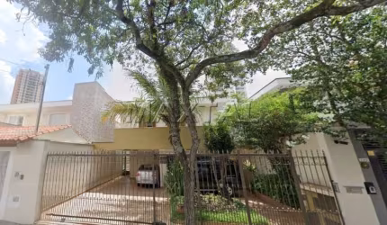 Sobrado a Venda no Alto de Santana com 4 dormitórios, sendo 1 suíte, 3 salas e 5 vagas.