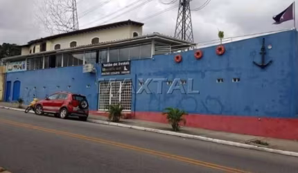 Prédio comercial com 340 m² na Avenida José Joaquim Seabra. Ideal para academia.